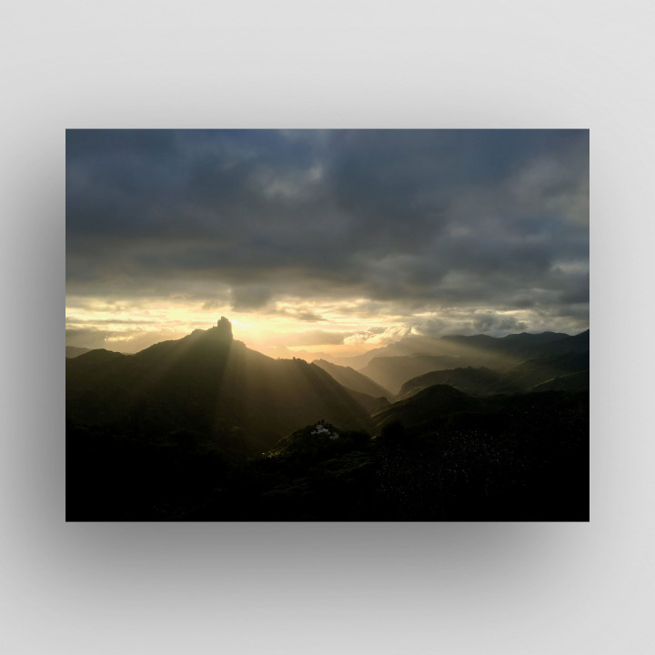 sky and light gran canaria 1 thumb